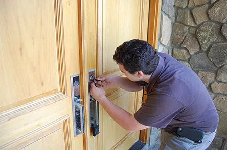 All Day Locksmith Service Quincy, MA 617-580-9107 All Day Locksmith Service Quincy, MA 617-580-9107 - Locksmith-01